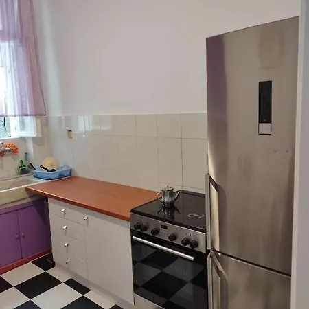 комната Pilika 4room With Shared Bath Guest house