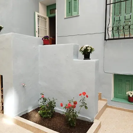 Πανσιόν комната Pilika 4room With Shared Bath